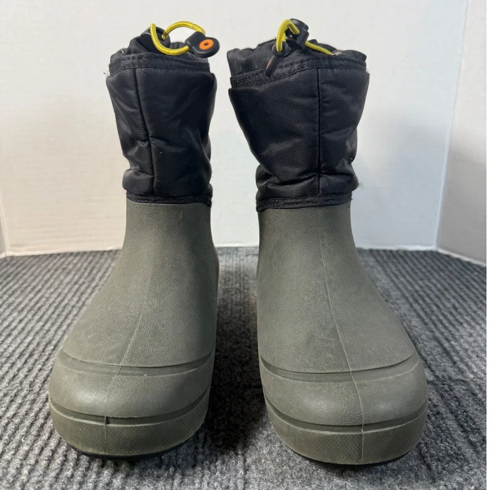 Bogs Snow Shell Youth Size 2 Waterproof Winter Boots Olive Black